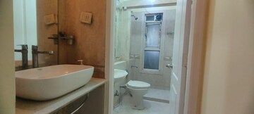 Bathroom in 2 BHK Apartment at Tharwani Heights, Sanpada – for Rent