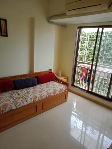 Master Bedroom in 1 BHK Apartment at Shree Suyog CHS, Naupada – for Rent