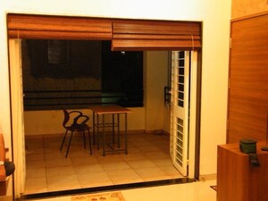 2 BHK Apartment – Garden View at Ankur CHS Shaniwar, Shaniwar Peth - for Rent