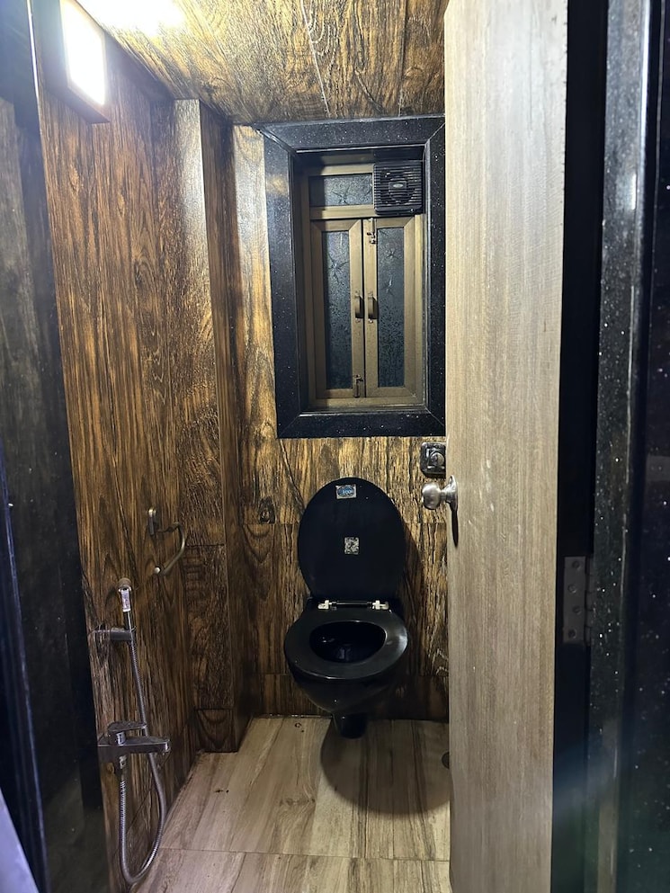 Bathroom, krishna-galaxy-santacruz 1 Bedroom 500 Sq.Ft. Apartment In Santacruz East Mumbai 9208263