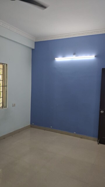 Room in 3 BHK Apartment at Manzil Residency, Manikonda – for Sale