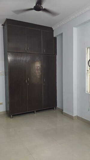 Room in 3 BHK Apartment at Manzil Residency, Manikonda – for Sale