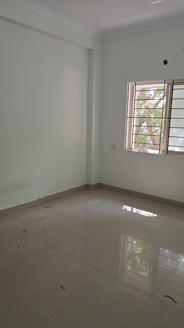 Room in 3 BHK Apartment at Manzil Residency, Manikonda – for Sale