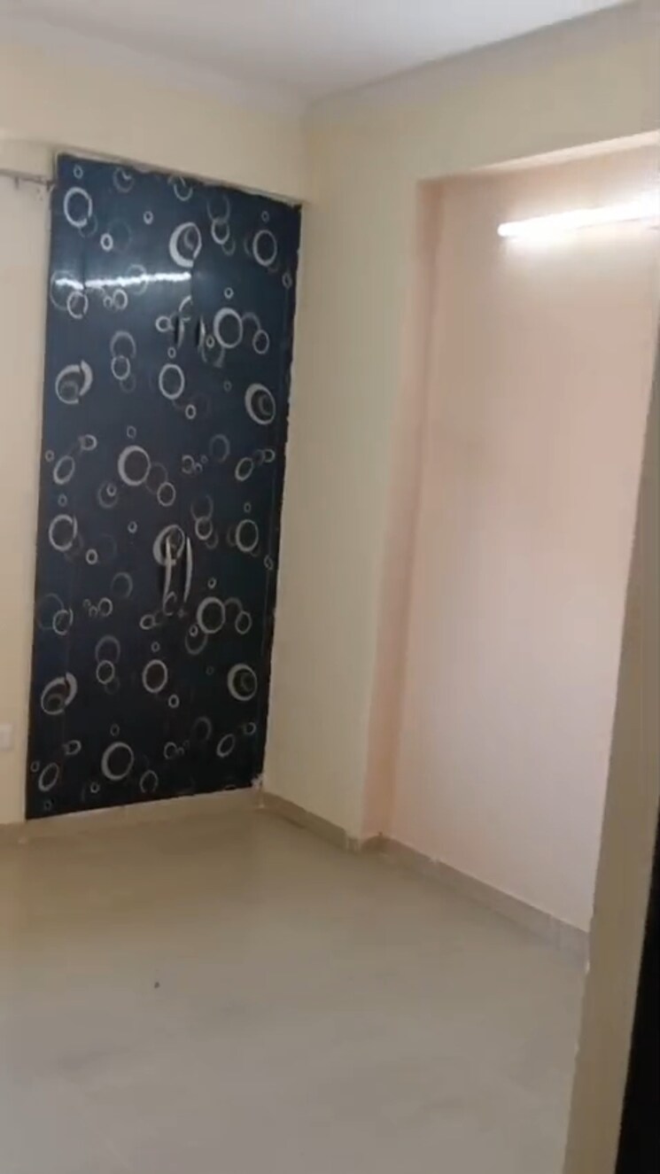 Room, kw-srishti 2 Bedroom 1000 Sq.Ft. Apartment In Raj Nagar Extension Ghaziabad 9208291