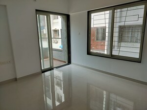 Bedroom in 3 BHK Apartment at Pimple Saudagar – for Rent