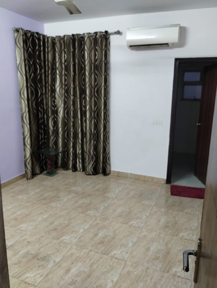 Bedroom, spr-imperial-estate 3 Bedroom 1462 Sq.Ft. Apartment In Sector 82 Faridabad 9208307