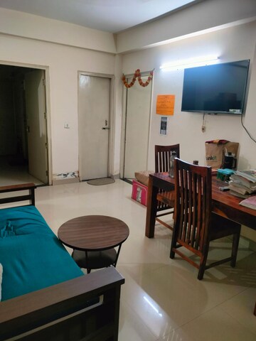 Team Area in 2 BHK Apartment at Adore Happy Homes Grand, Sector 85 – for Rent