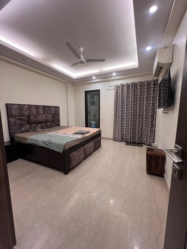 Bedroom, greater kailash i 3 Bedroom 1600 Sq.Ft. Builder Floor In Greater Kailash I Delhi 9208315