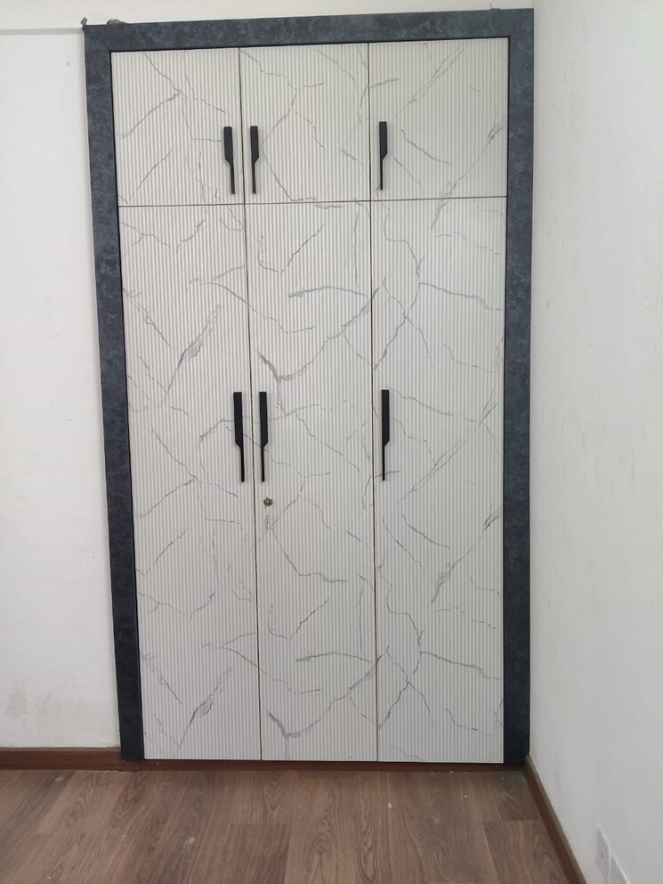 Bathroom, puri-aman-vilas 3 Bedroom 1680 Sq.Ft. Apartment In Sector 89 Faridabad 9208333