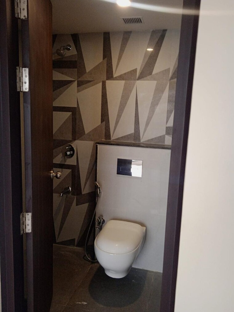 Bathroom, gundecha-sunflower 1 Bedroom 600 Sq.Ft. Apartment In Kandivali East Mumbai 9208360