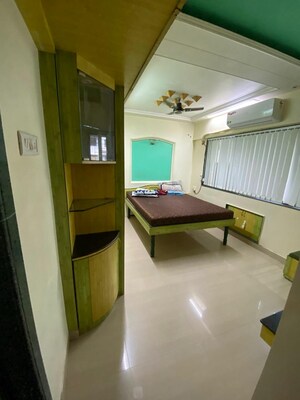 Team Area in 1 BHK Apartment at Thakur Gayatri Satsang, Kandivali East – for Rent