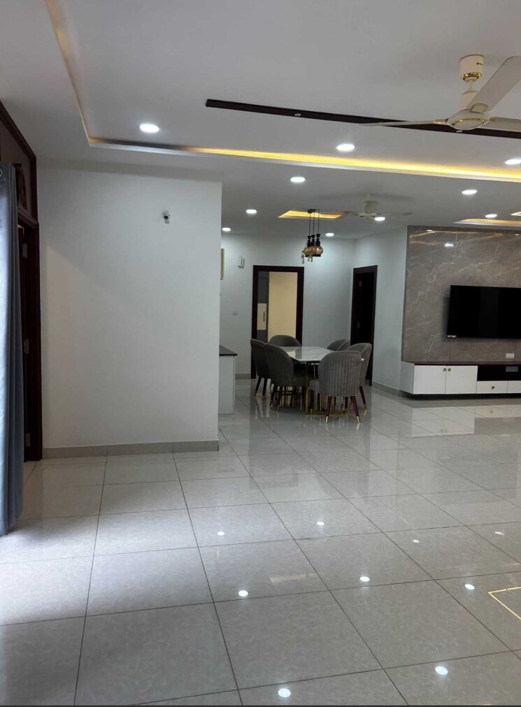  Parking, prestige-high-fields 4 Bedroom 2848 Sq.Ft. Apartment In Gachibowli Hyderabad 9208371