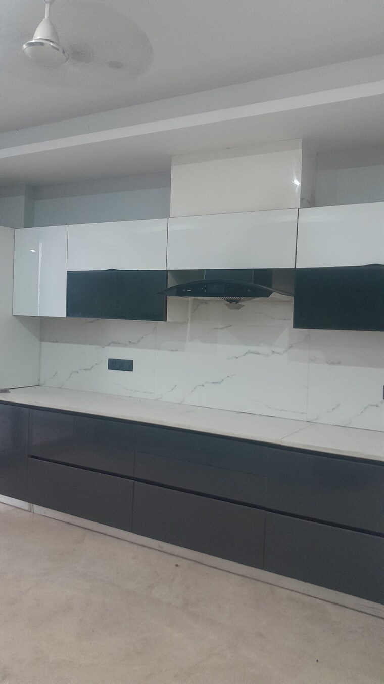 Bathroom, unitech-south-city-ii 2 Bedroom 1480 Sq.Ft. Builder Floor In Sector 50 Gurgaon 9208375