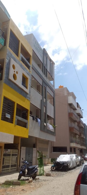 6+ BHK Independent House – Exterior View View at Thanisandra - for Sale