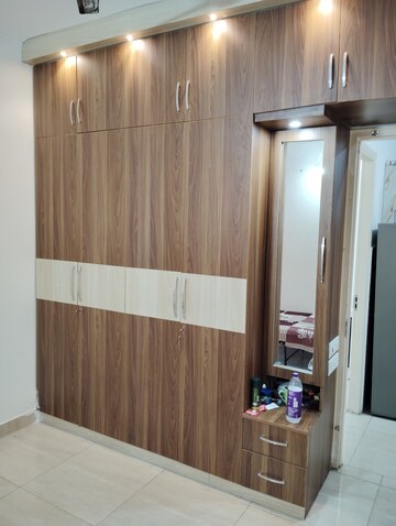 Furnished Amenities in 3 BHK Apartment at Gaur City 2 - 14th Avenue, Sector 16c Greater Noida – for Rent
