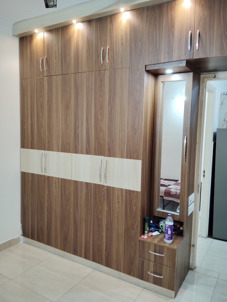 undefined, gaur-city-2-14th-avenue 3 Bedroom 1160 Sq.Ft. Apartment In Sector 16c Greater Noida Greater Noida 9208386