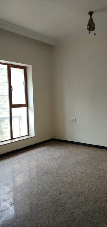 Room in 2 BHK Apartment at Emerald Isle 2, Goregaon East – for Sale