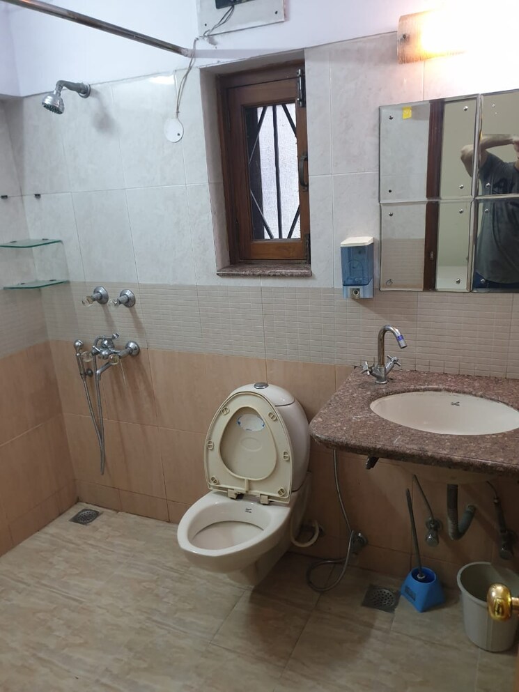 Bathroom, sector 23 dwarka 1 Bedroom 456 Sq.Ft. Apartment In Sector 23 Dwarka Delhi 9208418