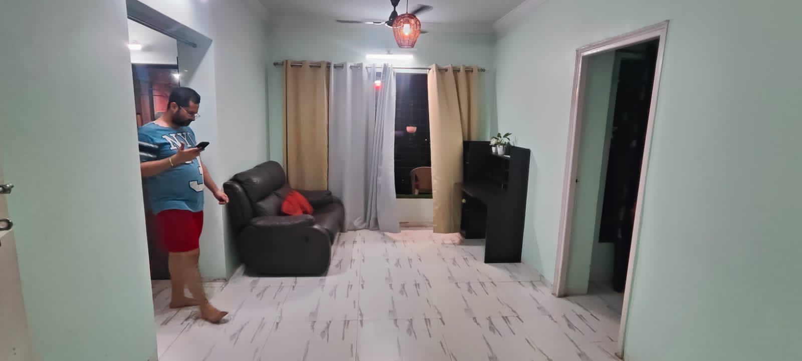 2 BHK Apartment For Rent in Royal Palms Garden View