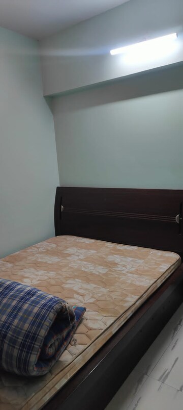 Furnished Amenities in 2 BHK Apartment at Royal Palms Garden View, Goregaon East – for Rent