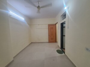 Building Lobby in 1 BHK Apartment at Kailash Complex Bhandup West, Bhandup West – for Rent