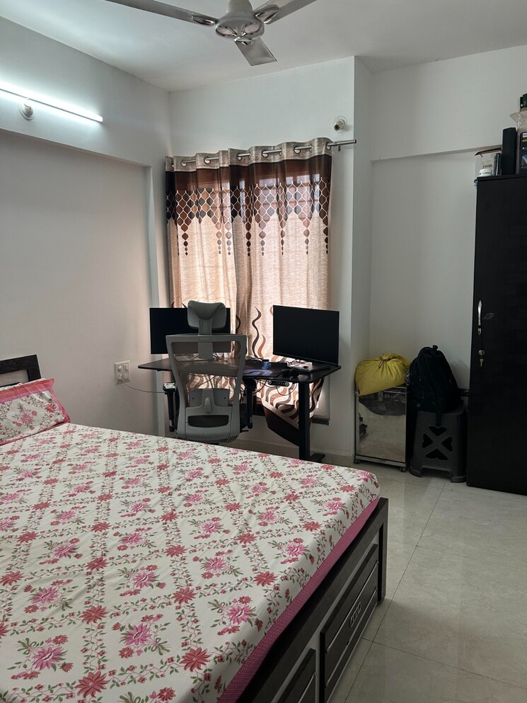 Bedroom, majestique-towers 2 Bedroom 825 Sq.Ft. Apartment In Kharadi Pune 9208442