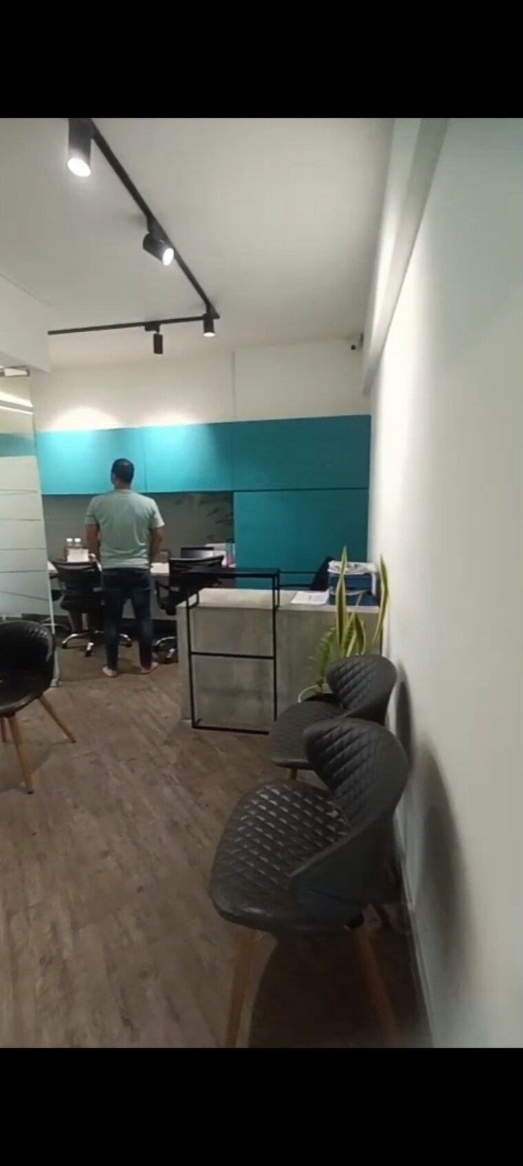 Team Area, chembur Commercial Office Space 425 Sq.Ft. In Chembur Mumbai 9208446