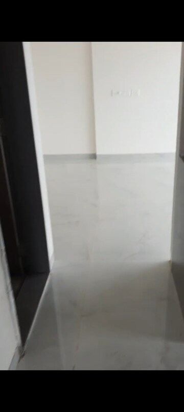 Room in 1 BHK Apartment at Kurla East – for Rent