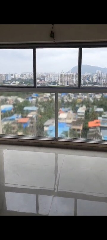 Swimming Pool in 1 BHK Apartment at Kurla East – for Rent