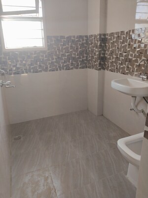 Bathroom in 3 BHK Apartment at Sector 21c – for Rent