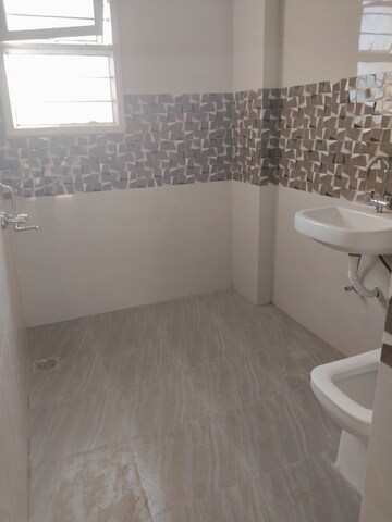 Bathroom in 3 BHK Apartment at Sector 21c – for Rent