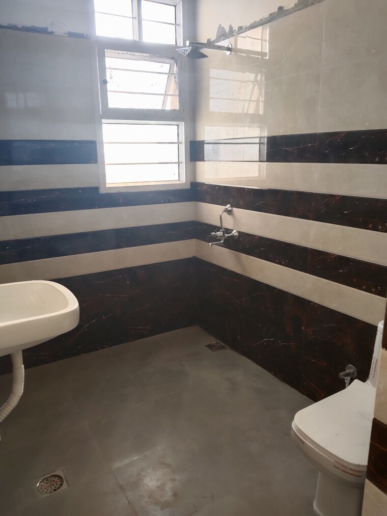 Kitchen, sector 21c 3 Bedroom 1680 Sq.Ft. Apartment In Sector 21c Faridabad 9208465