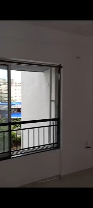 Room in 1.5 BHK Apartment at MICL Aaradhya Nine, Ghatkopar East – for Rent