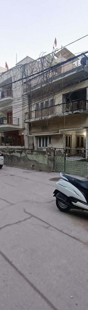  Land For Sale in Ashok Vihar