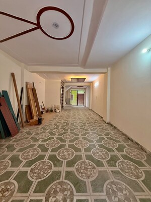 Bedroom in 3 BHK Builder Floor at Uttam Nagar – for Sale