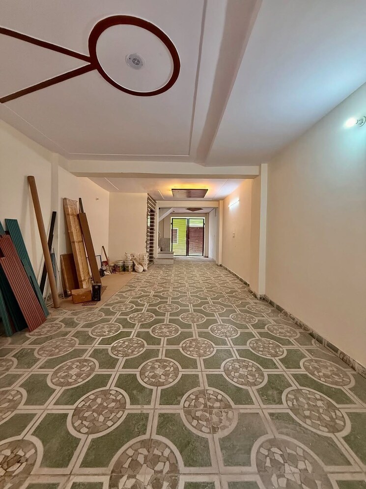 Bedroom, uttam nagar 3 Bedroom 75 Sq.Yd. Builder Floor In Uttam Nagar Delhi 9208540