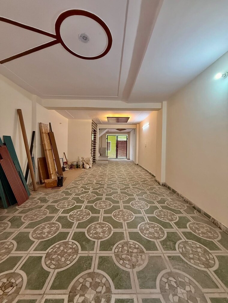 Bedroom, uttam nagar 3 Bedroom 75 Sq.Yd. Builder Floor In Uttam Nagar Delhi 9208540