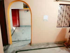 Furnished Amenities in 1 BHK Apartment at Sarita Vihar – for Rent