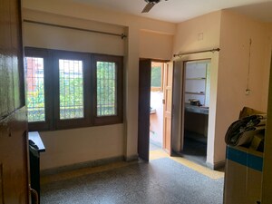 Room in 1 BHK Apartment at Sarita Vihar – for Rent
