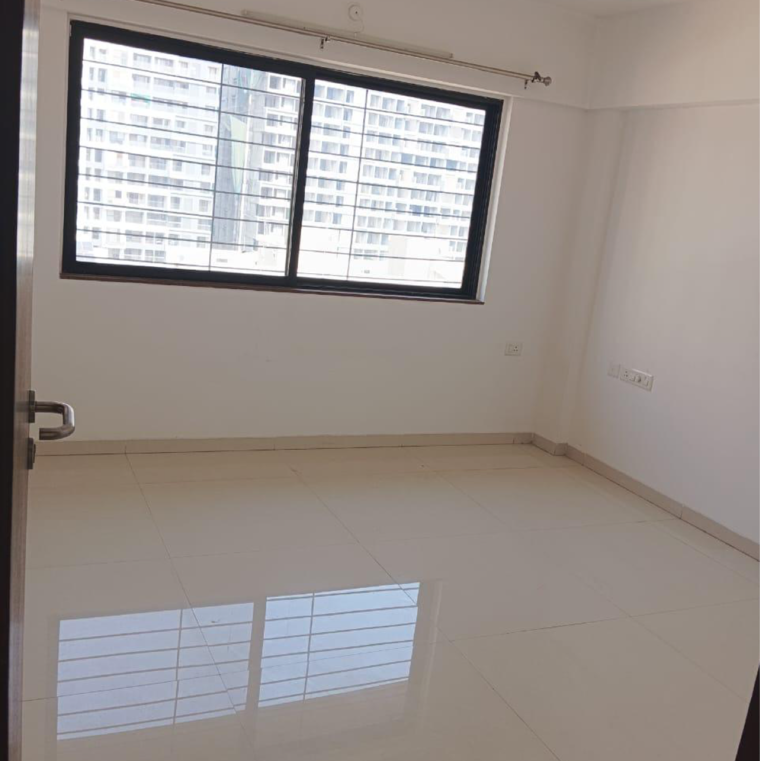 Room, pride-purple-park-xpress-phase-2 3 Bedroom 1700 Sq.Ft. Apartment In Dasar Pune 9208576