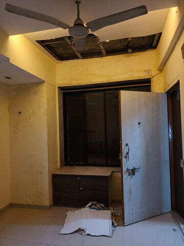 Bedroom in 1 BHK Apartment at Diamond Garden, Chembur – for Rent
