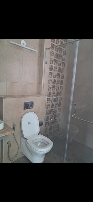 Bathroom in 2 BHK Apartment at Peninsula Salsette 27, Byculla – for Rent