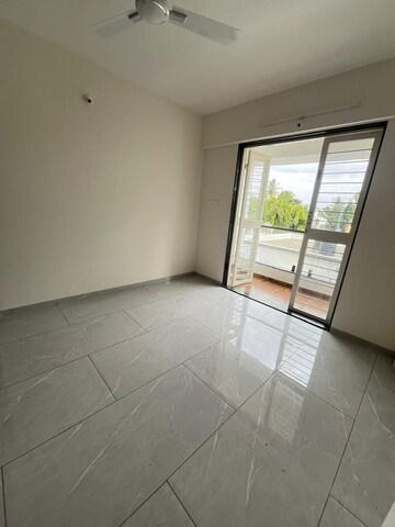 Room in 2 BHK Apartment at Aditya Garden City, Warje – for Rent