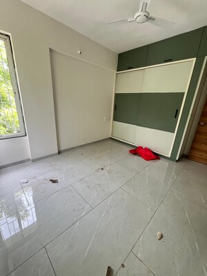 Room in 2 BHK Apartment at Aditya Garden City, Warje – for Rent