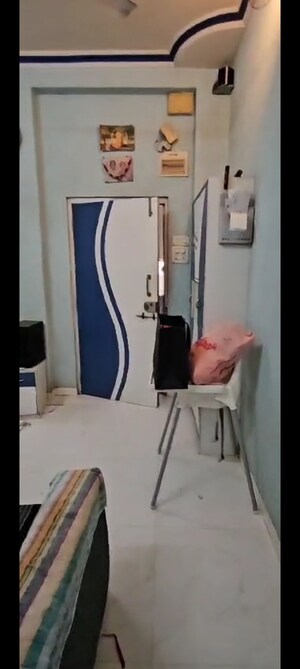 Master Bedroom in 2 BHK Apartment at Ghatkopar West – for Rent