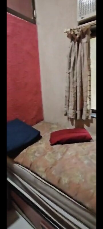 Living Room in 2 BHK Apartment at Ghatkopar West – for Rent