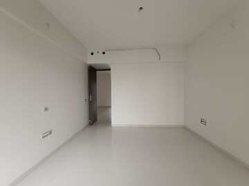 Room in 3 BHK Apartment at Akshar Alvario, Seawoods – for Sale