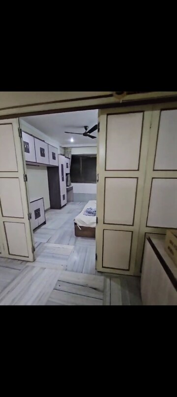 Living Room in 2 BHK Apartment at Ghatkopar East – for Rent