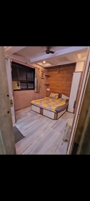 Bedroom in 2 BHK Apartment at Ghatkopar East – for Rent
