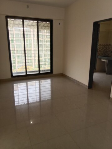 Room in 1 BHK Apartment at Ornate Galaxy, Naigaon East – for Rent